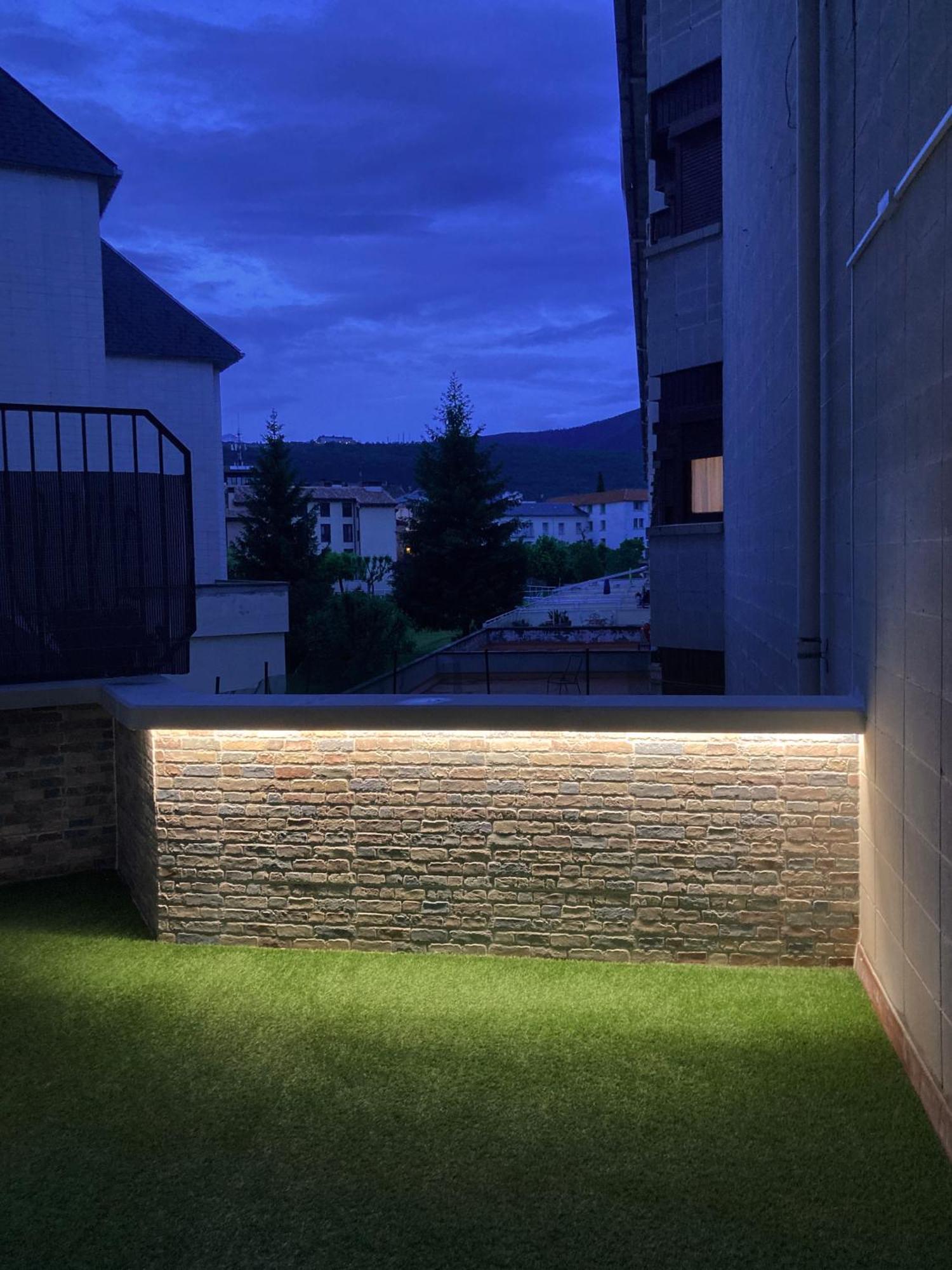 Ferienwohnung Casa Aspe Jaca Exterior foto